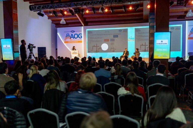La nueva generación energética representó en la Expo AOG Patagonia 2022 la futura conducción de la transición.