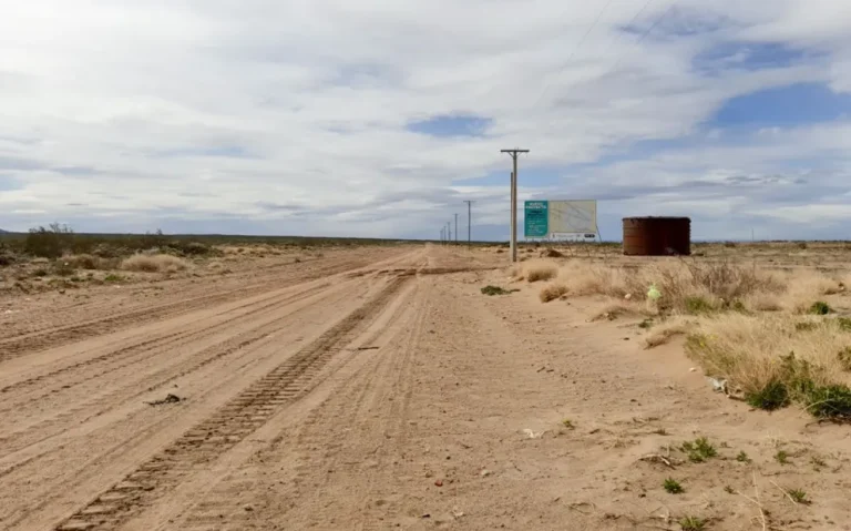 El parque industrial provincial de Plaza Huincul es una excelente oportunidad de desarrollo para radicaciones de empresas vinculadas a la prestación de servicios y actividades industriales del rubro petróleo y gas. // Conexión Parques