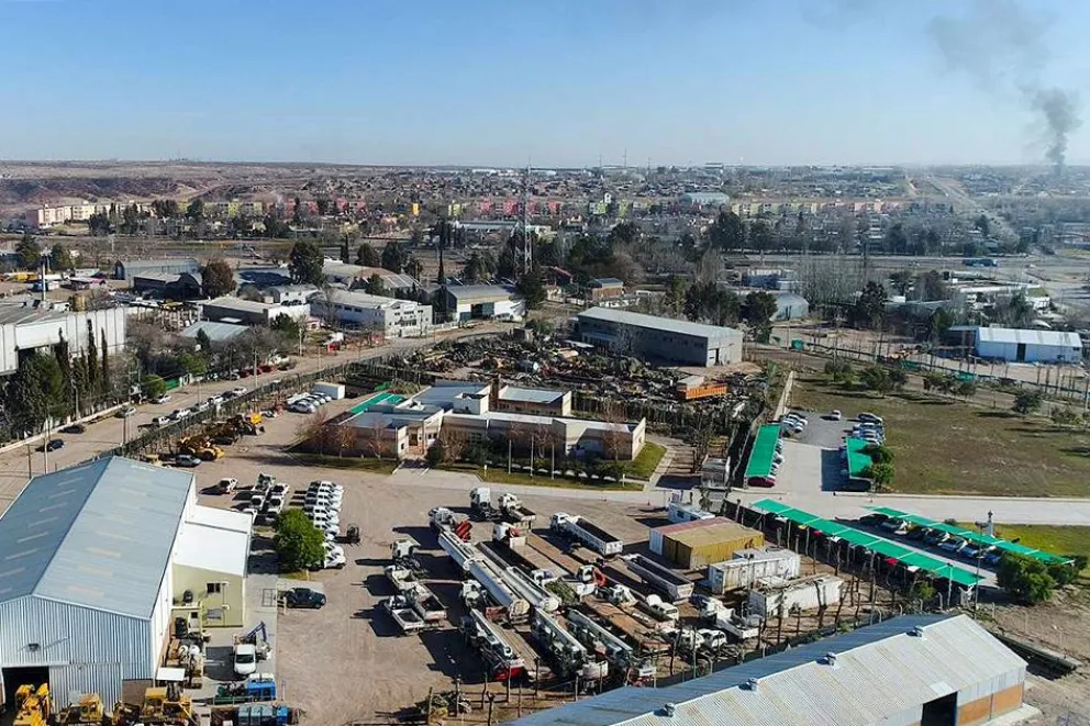 Llamado a concurso en Neuquén para fortalecer cuatro Parques Industriales La convocatoria alcanza al Parque Industrial de Neuquén, sector Z1 Sur. // Conexión Parques