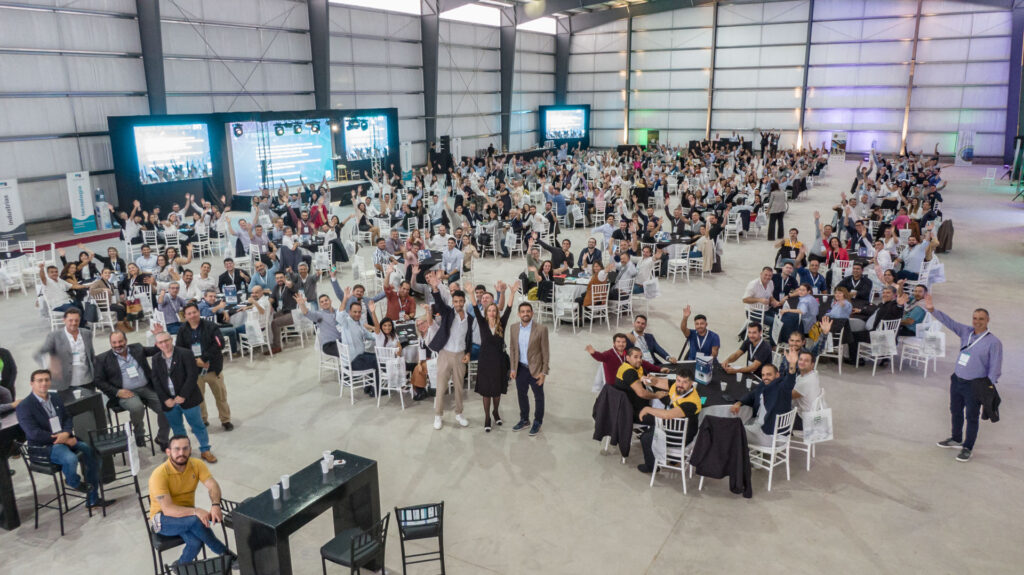 A menos de un mes de su realización, Conectando Vaca Muerta 2026 ya marca un nuevo hito en la industria energética argentina.// Conexión Parques