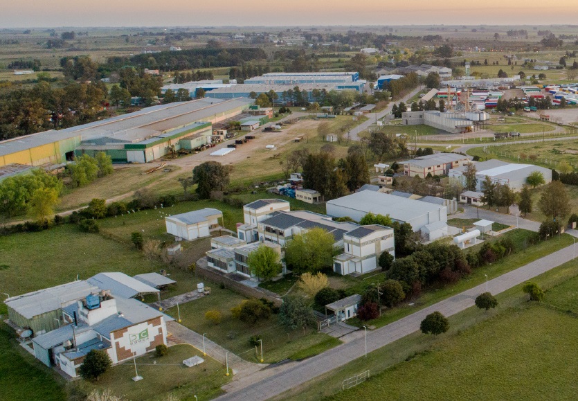 Breves de Parques en Argentina: Chubut, Jujuy, Entre Ríos Parques industriales en movimiento en Argentina: Chubut, Jujuy y Entre Ríos impulsan inversiones, empleo y debates clave para el desarrollo productivo.// Conexión Parques