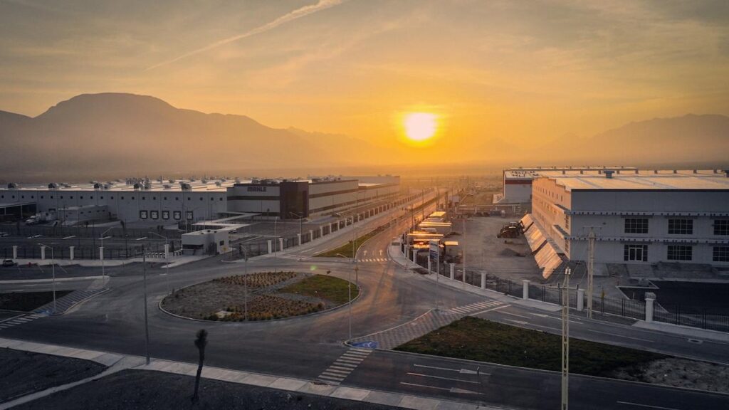 Infraestructura industrial y desarrollo sostenible impulsan nuevas inversiones en parques industriales de México, España y Vietnam// Conexión Parques.